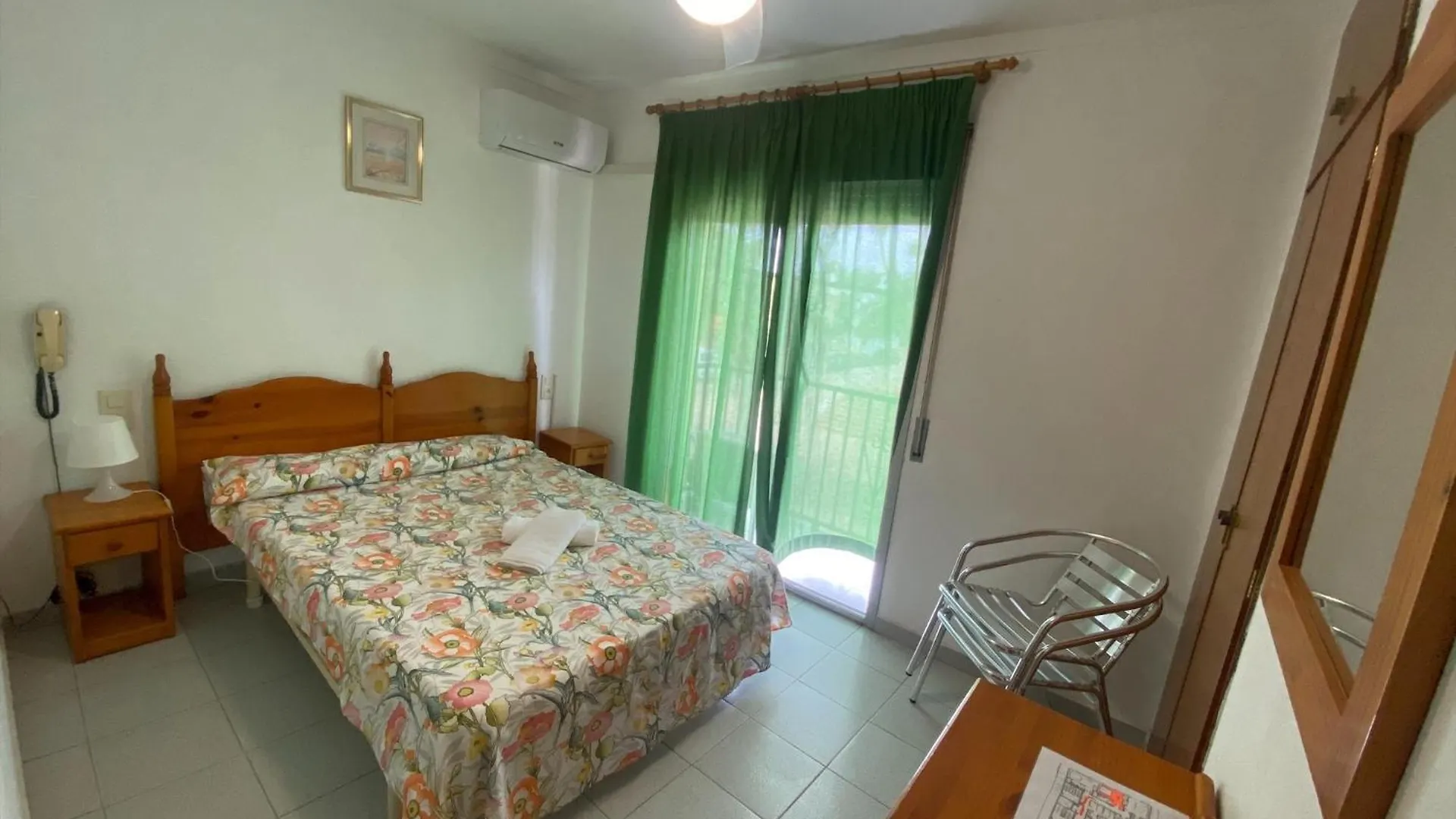 Hotel El Pescador Sant Pere Pescador