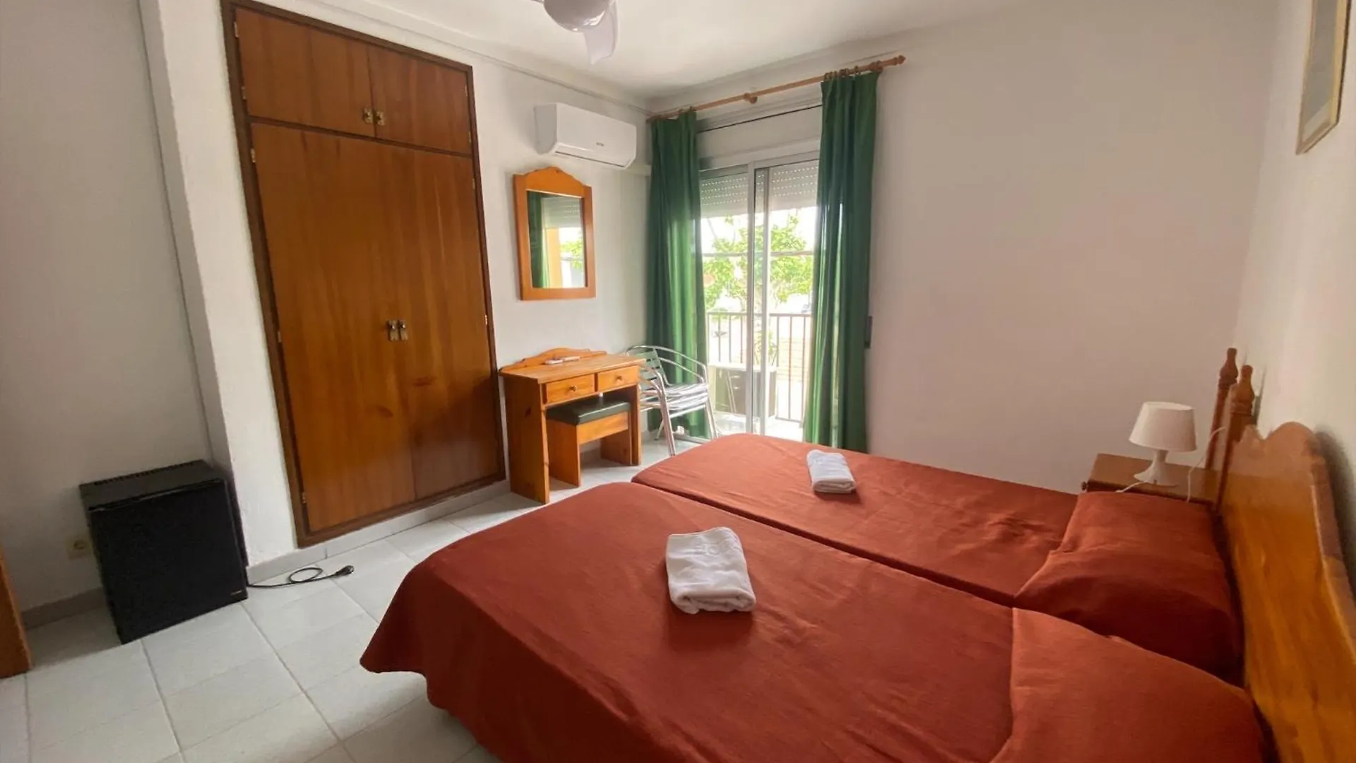 Hotel El Pescador Sant Pere Pescador